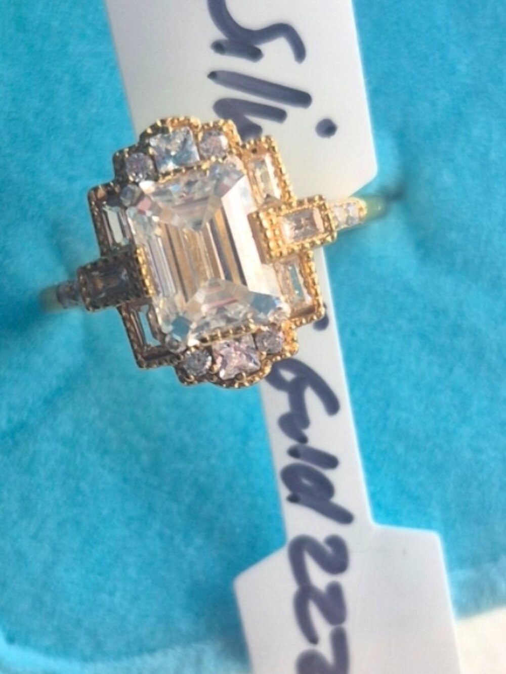 Elegant Gold and Silver Women's Ring